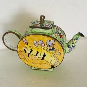 Vintage KELVIN CHEN signed Enamel Hand Painted Copper Mini Teapot US 113